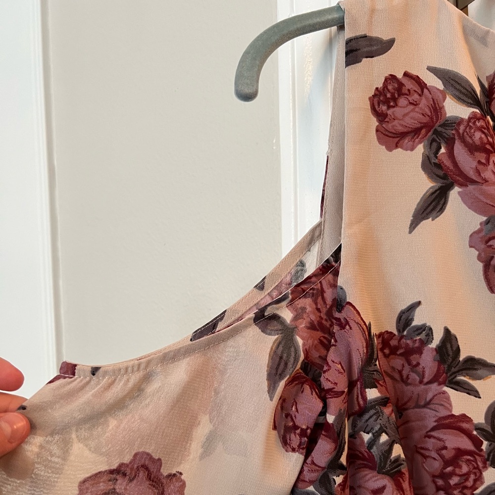 Women’s dress
